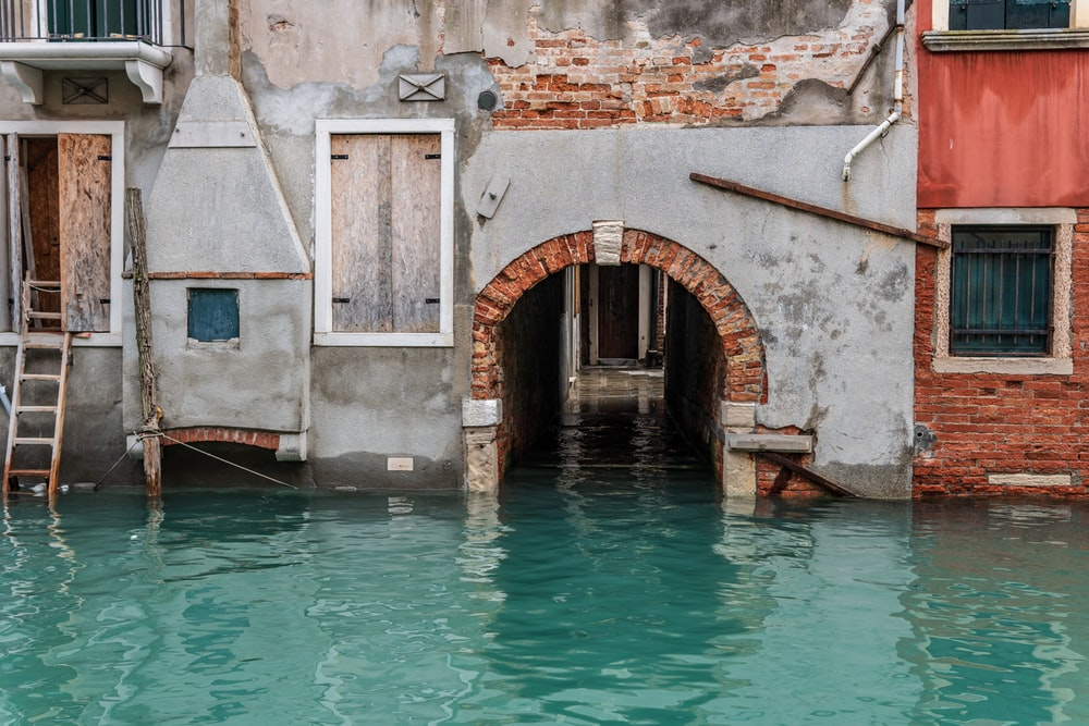 ¿Por qué se inundó Venecia?
